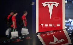 «Коммерсантъ» узнал о планах Tesla открыть представительство в России