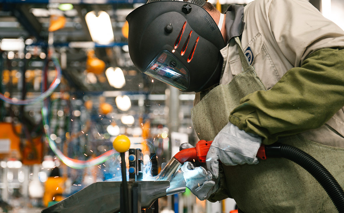 АвтоВАЗ сократит 20% персонала за два года