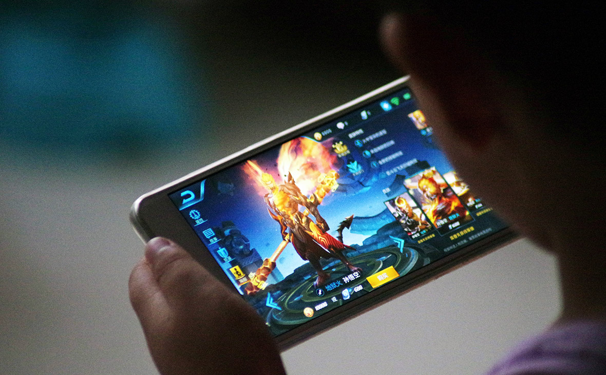 Китайская компания потеряла $15 млрд после скандала с аналогом DotA