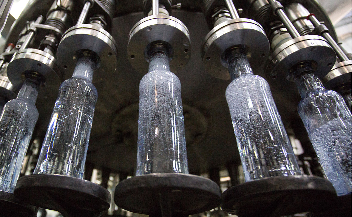 Розничные сети заподозрили в махинациях с ценами на алкоголь