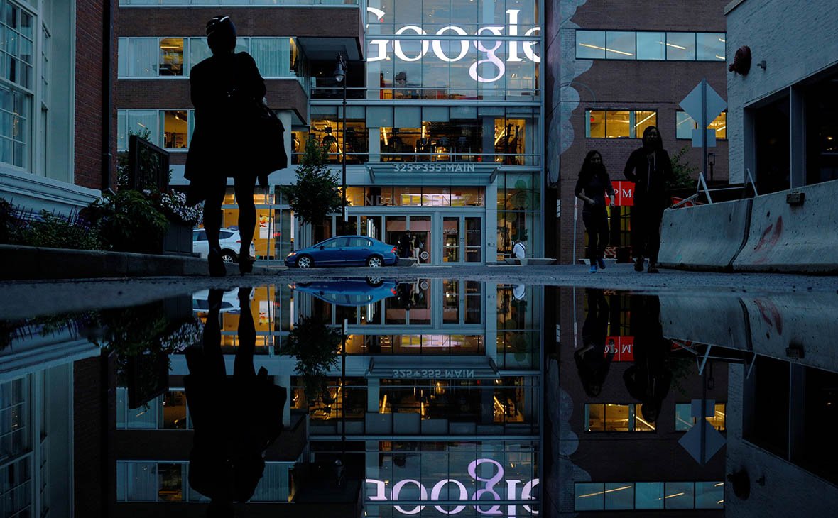 Падение чистой прибыли Alphabet стало рекордным с 2008 года