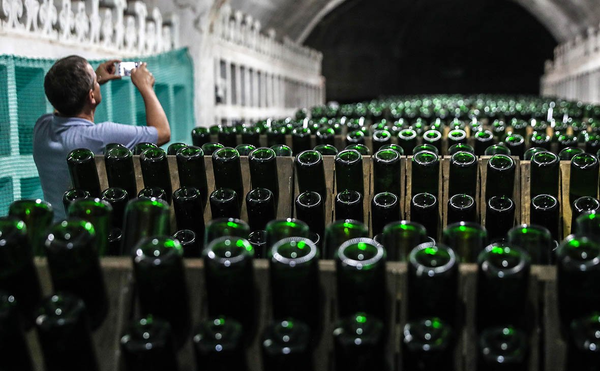 Минфин расширил список разрешенного для онлайн-продажи алкоголя