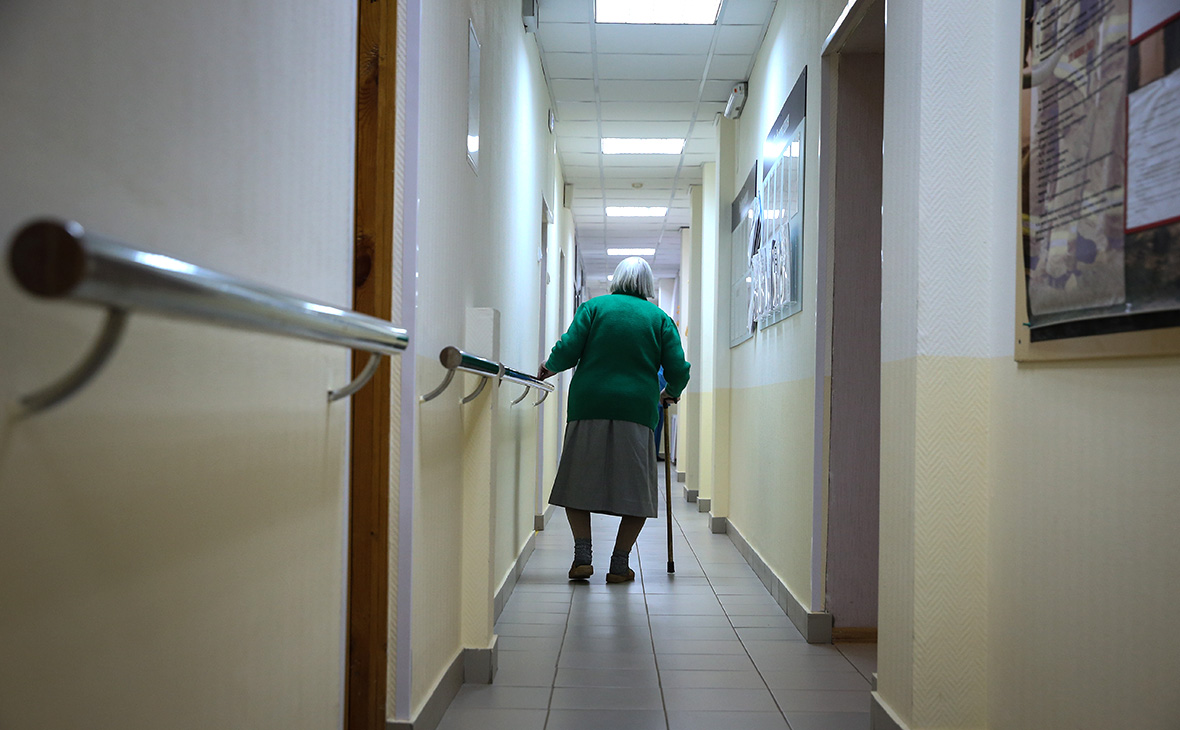 Пенсионный фонд Сбербанка приступил к созданию сети домов престарелых