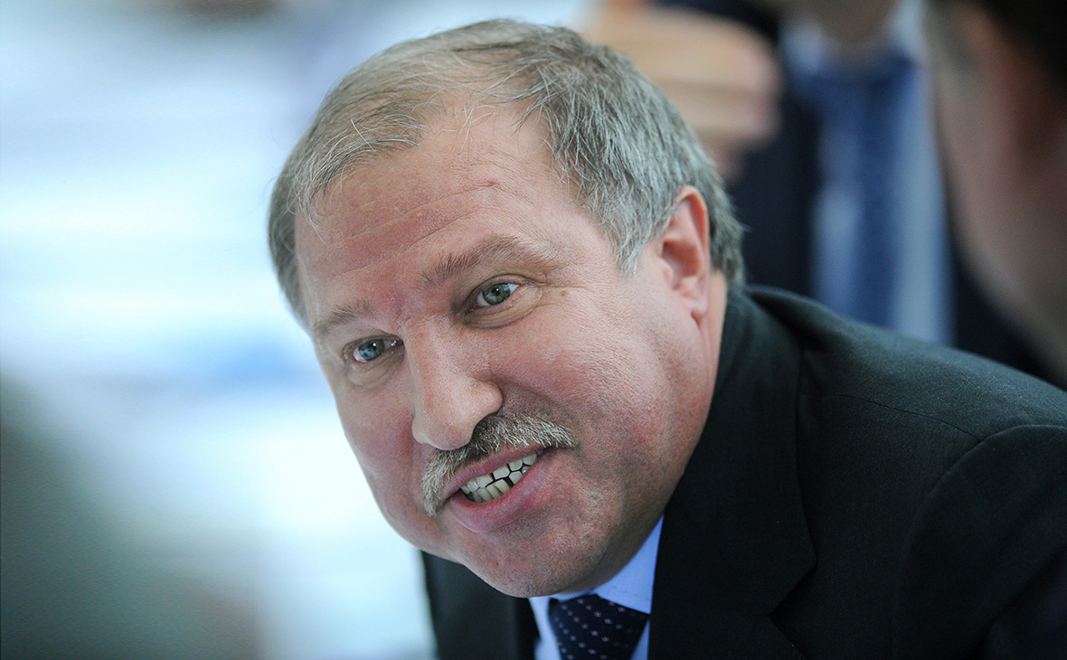 Глава ННК опроверг информацию о переговорах с «Роснефтью» и CEFC