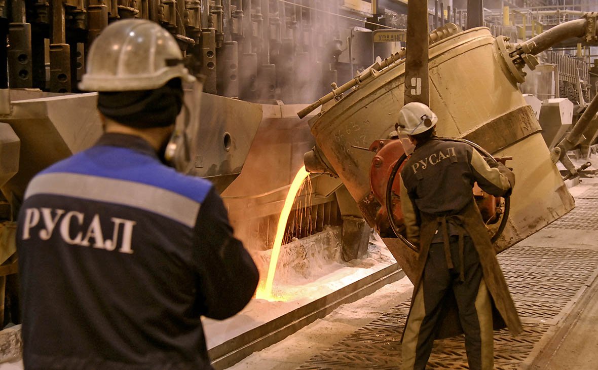 «Ведомости» узнали о продаже Прохоровым еще 7% UC Rusal