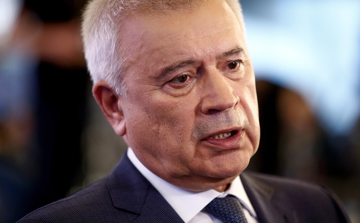 Алекперов решил не передавать управление ЛУКОЙЛом сыну