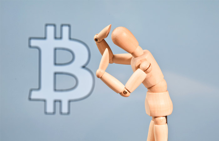 Курс биткойна опустился ниже $6000